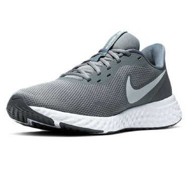 nike revolution 5